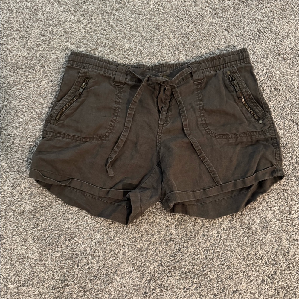 Tommy Hilfiger Charcoal Drawstring Utility Shorts. Size 8